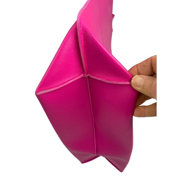 New Vince Camuto Pink Fuscia Tote Bag With Gold Logo & Magnetic Closure Snap - Picture 11 of 13